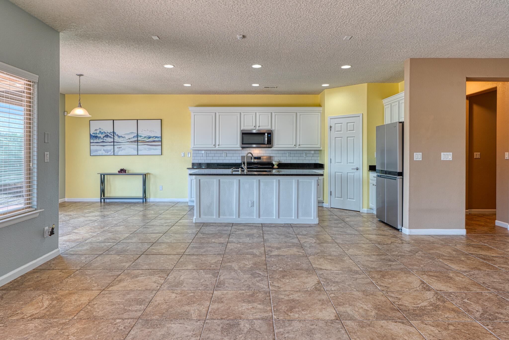 305 Valle Alto Drive NE
