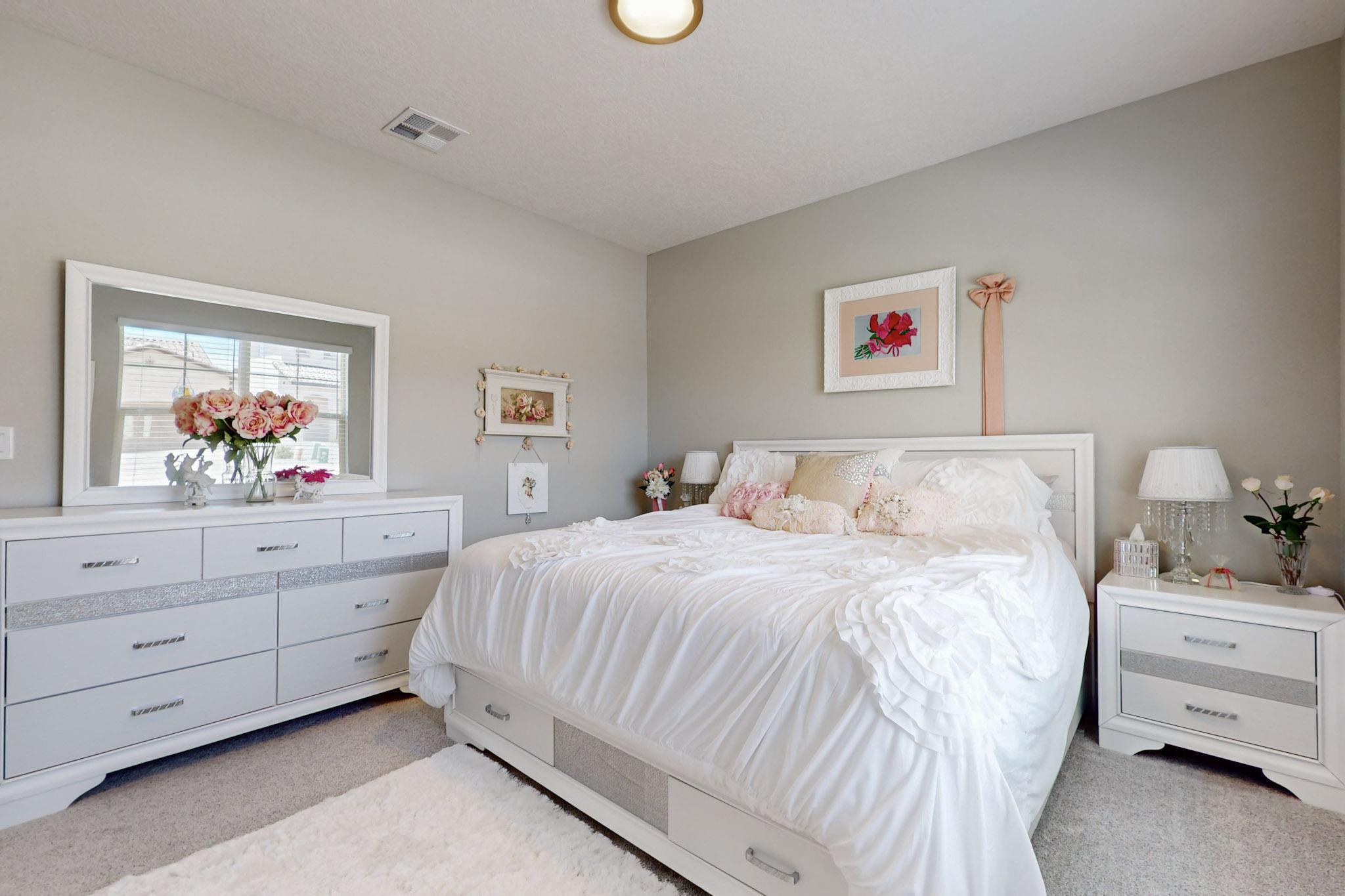 1760 Tesoro Loop NW