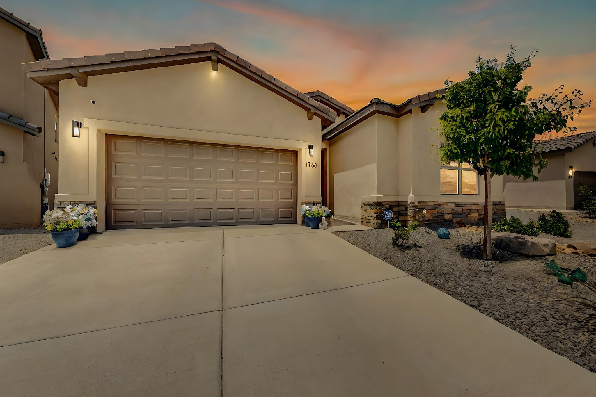 1760 Tesoro Loop NW