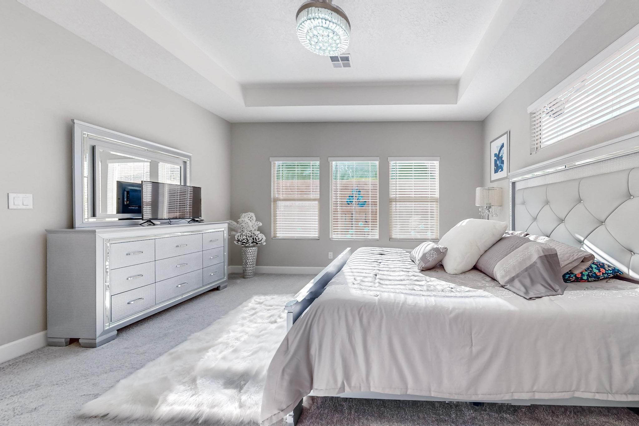1760 Tesoro Loop NW