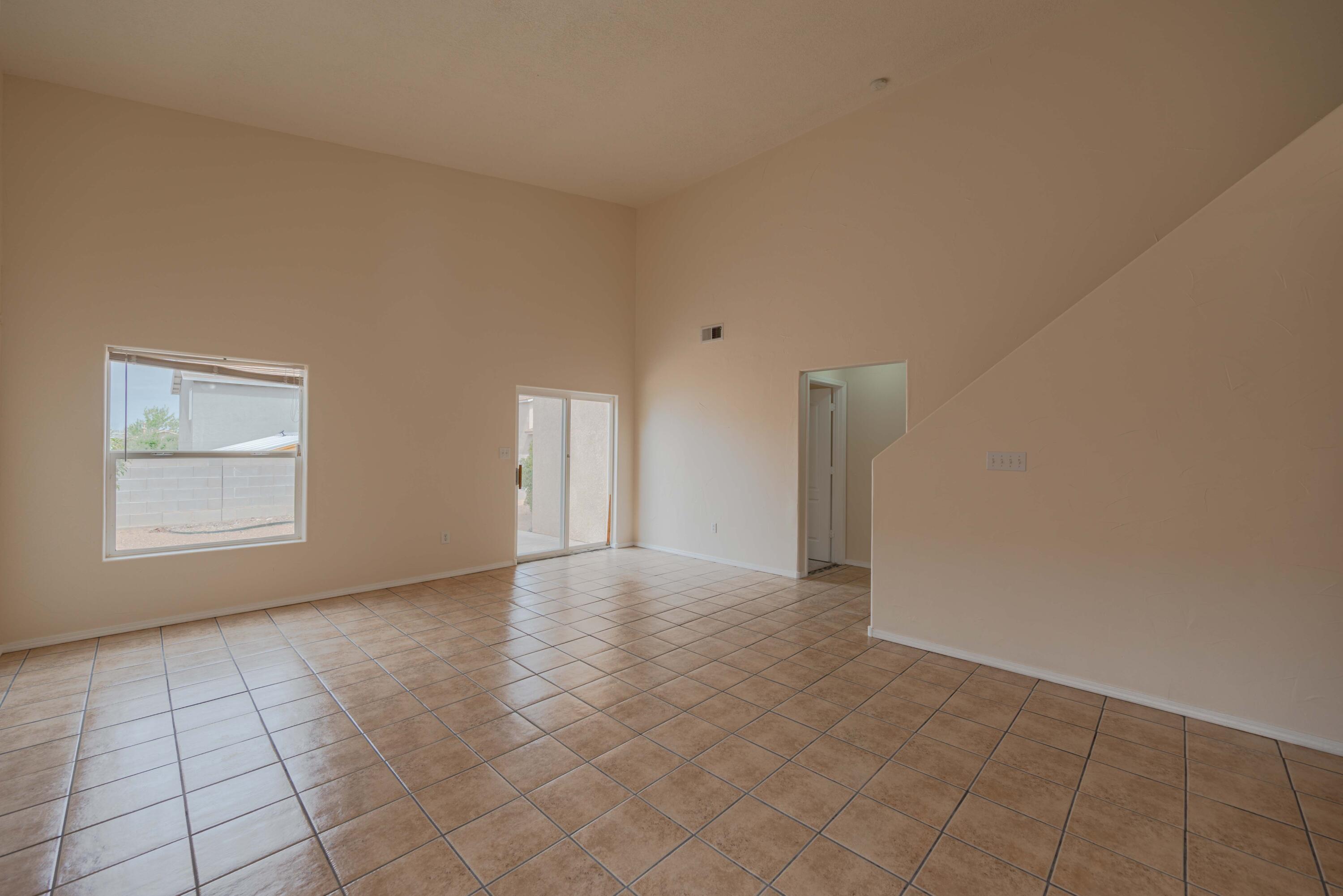 2821 Cielo Azul Drive NE