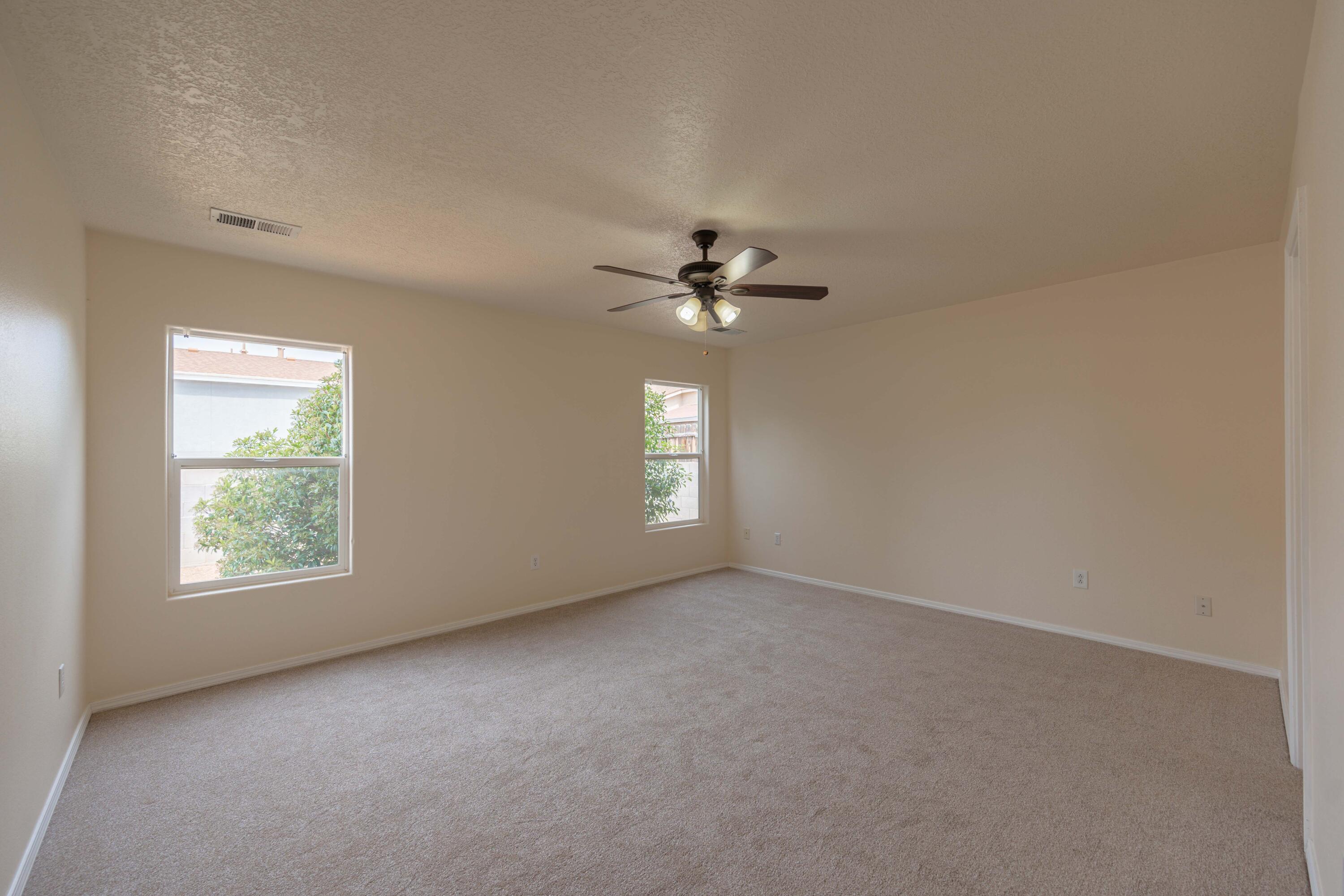 2821 Cielo Azul Drive NE