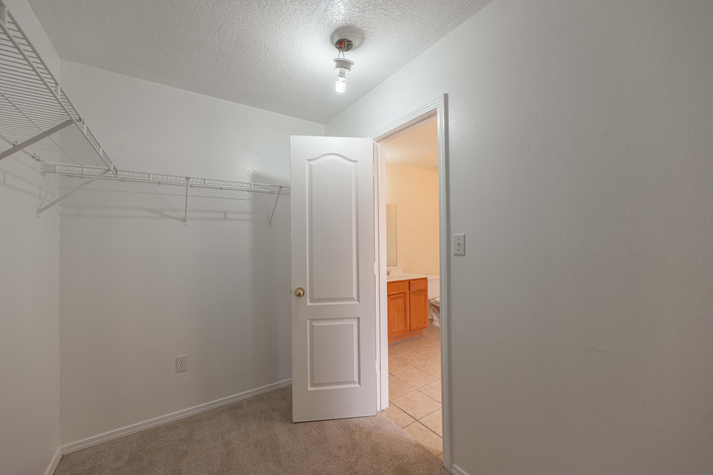 2821 Cielo Azul Drive NE