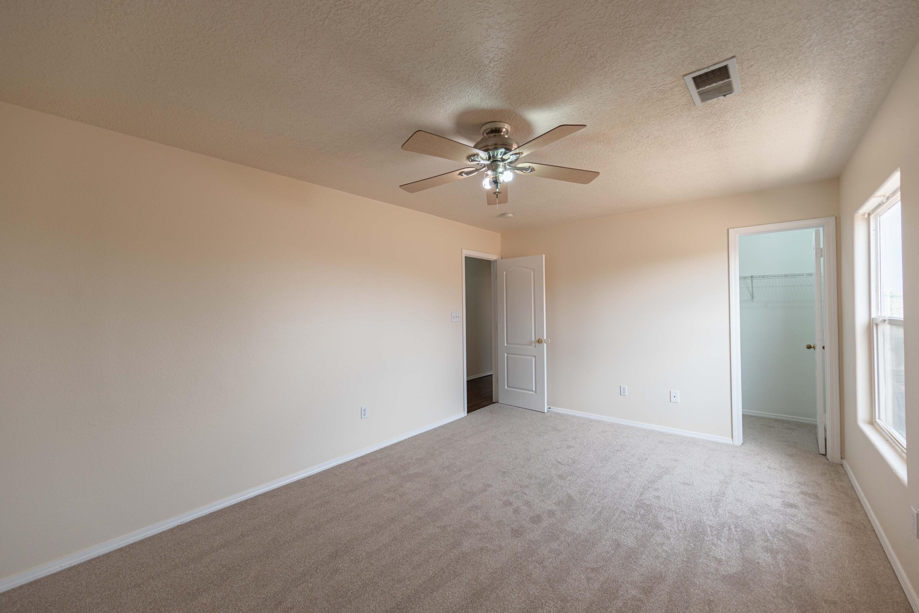 2821 Cielo Azul Drive NE