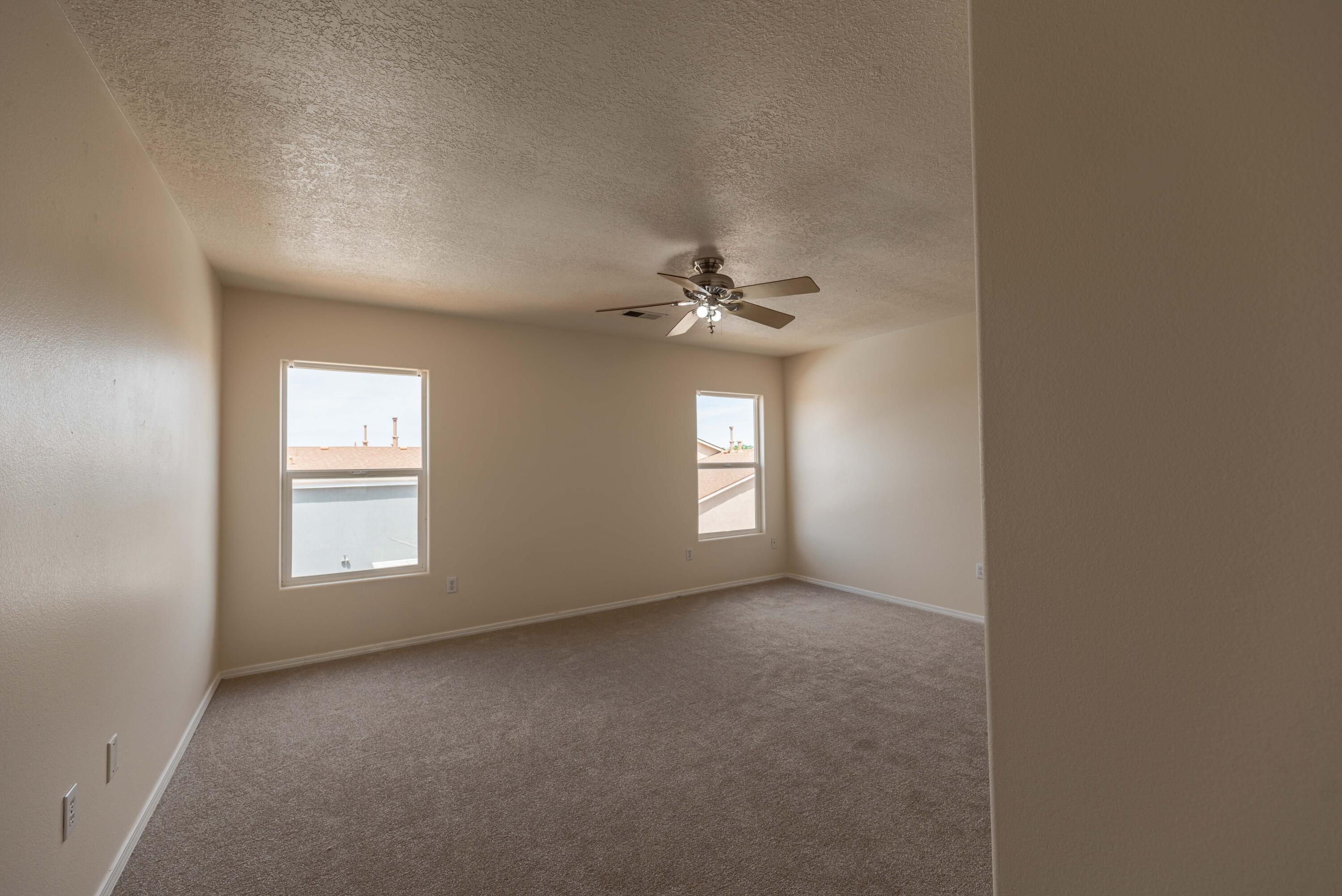 2821 Cielo Azul Drive NE