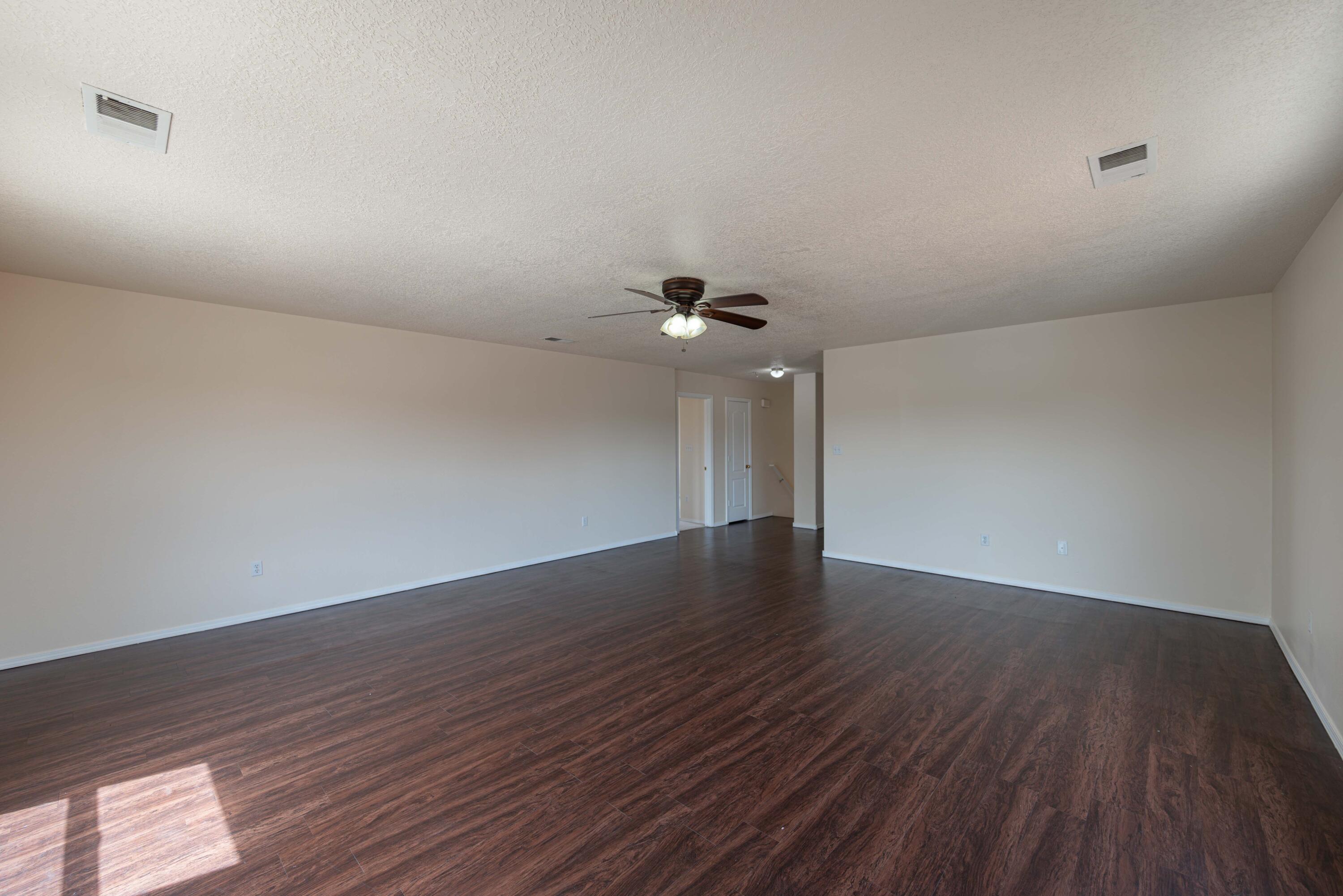 2821 Cielo Azul Drive NE