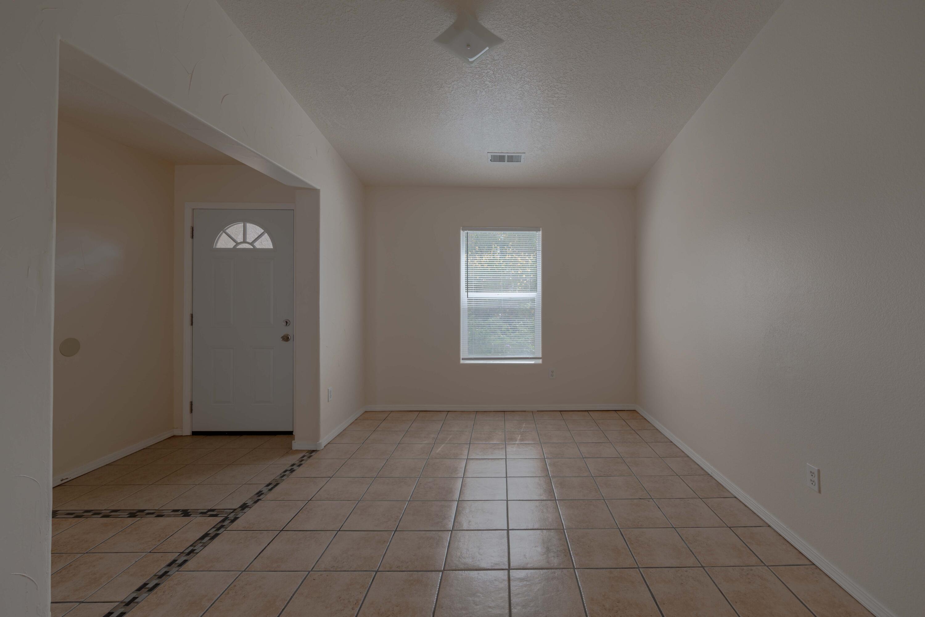 2821 Cielo Azul Drive NE