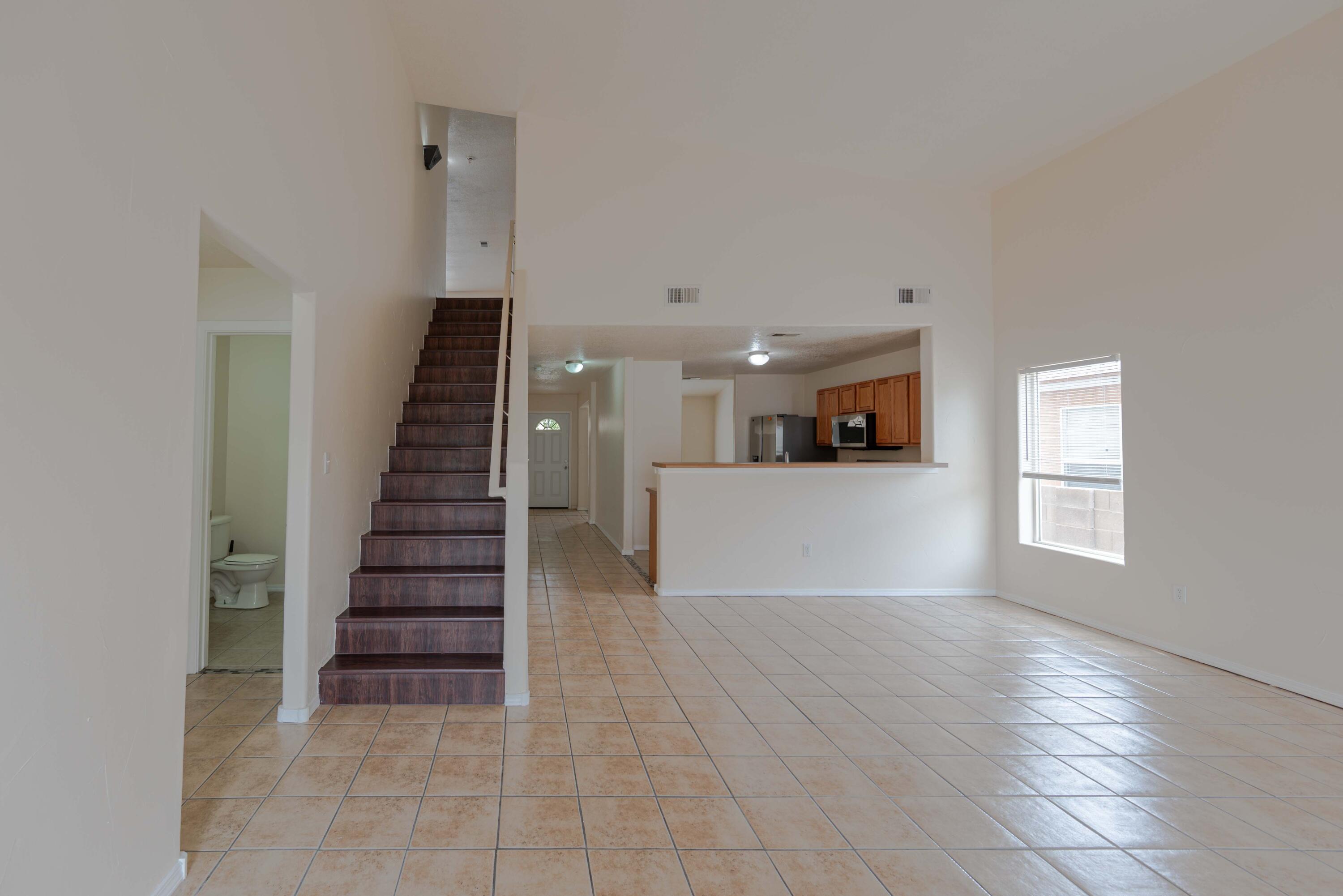 2821 Cielo Azul Drive NE