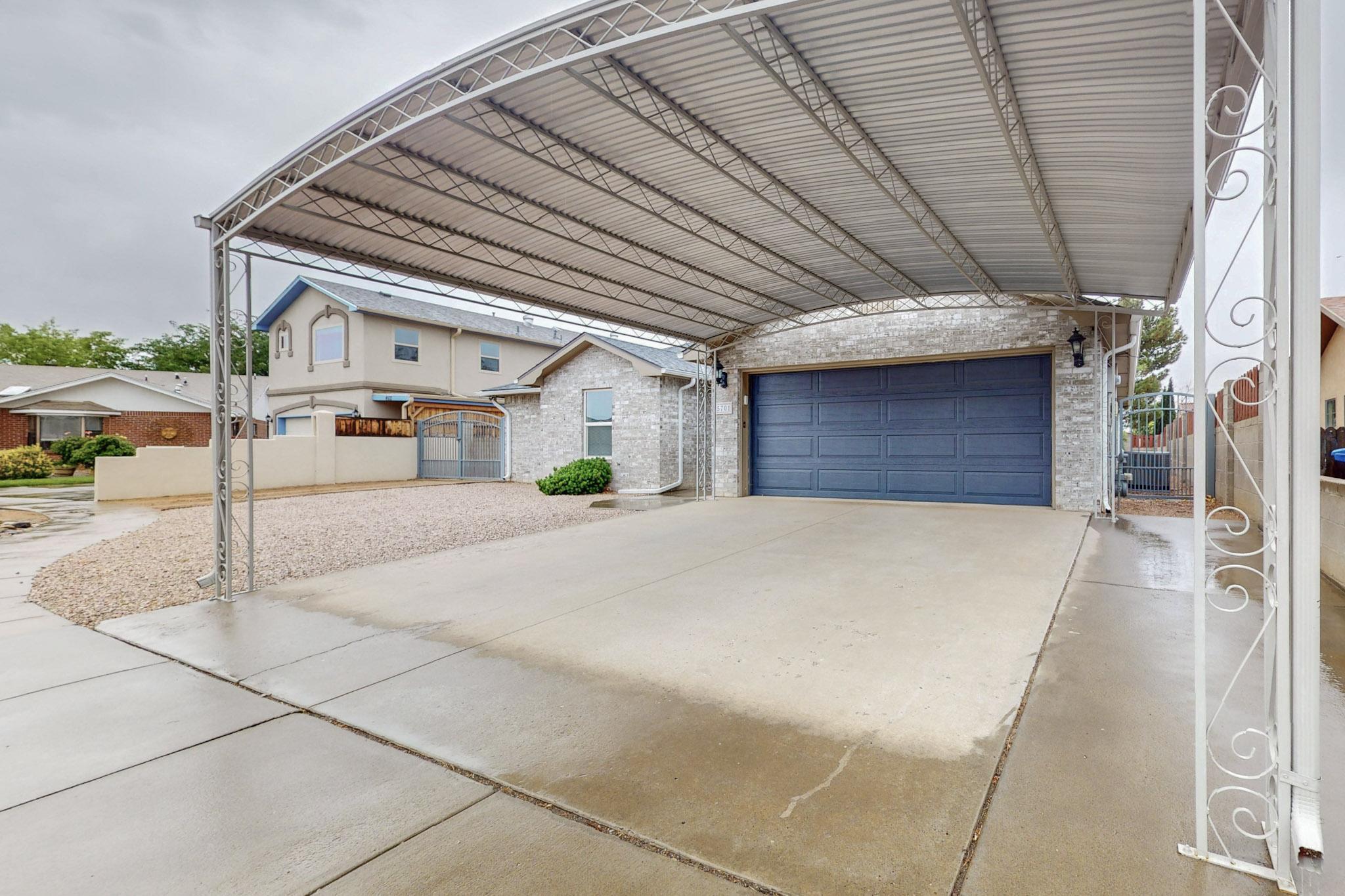 5701 Avenida Chiquita NW