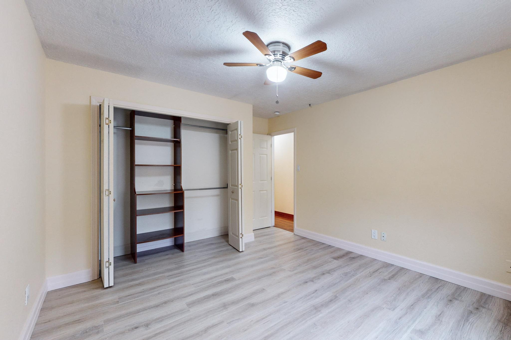 5701 Avenida Chiquita NW