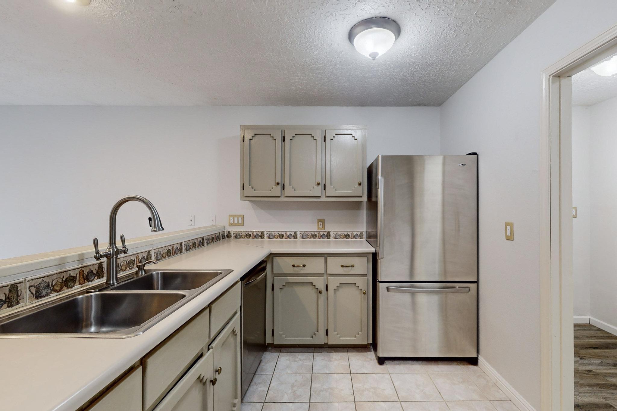 5701 Avenida Chiquita NW