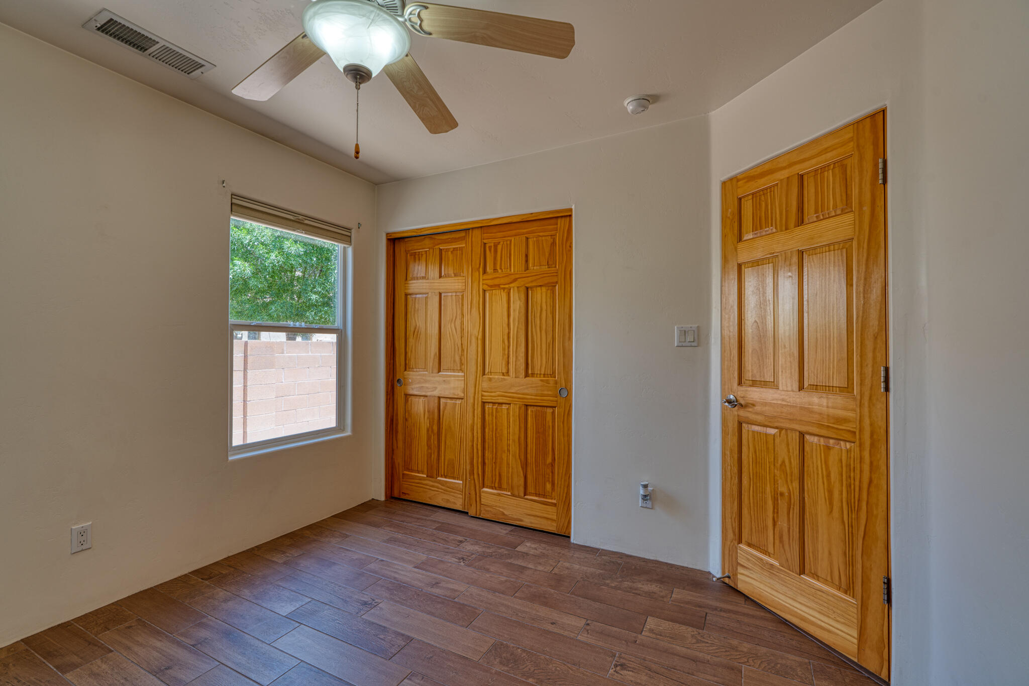 1379 Tiffany Lane SE