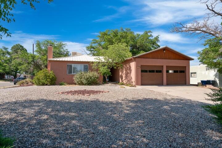 11216 Brentwood Hills Boulevard NE