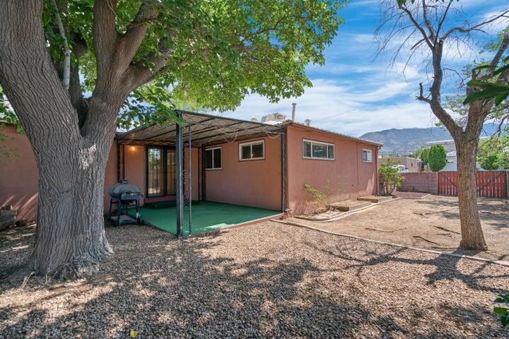 11216 Brentwood Hills Boulevard NE