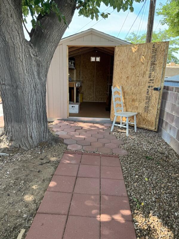 11216 Brentwood Hills Boulevard NE