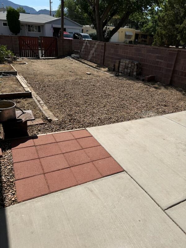 11216 Brentwood Hills Boulevard NE