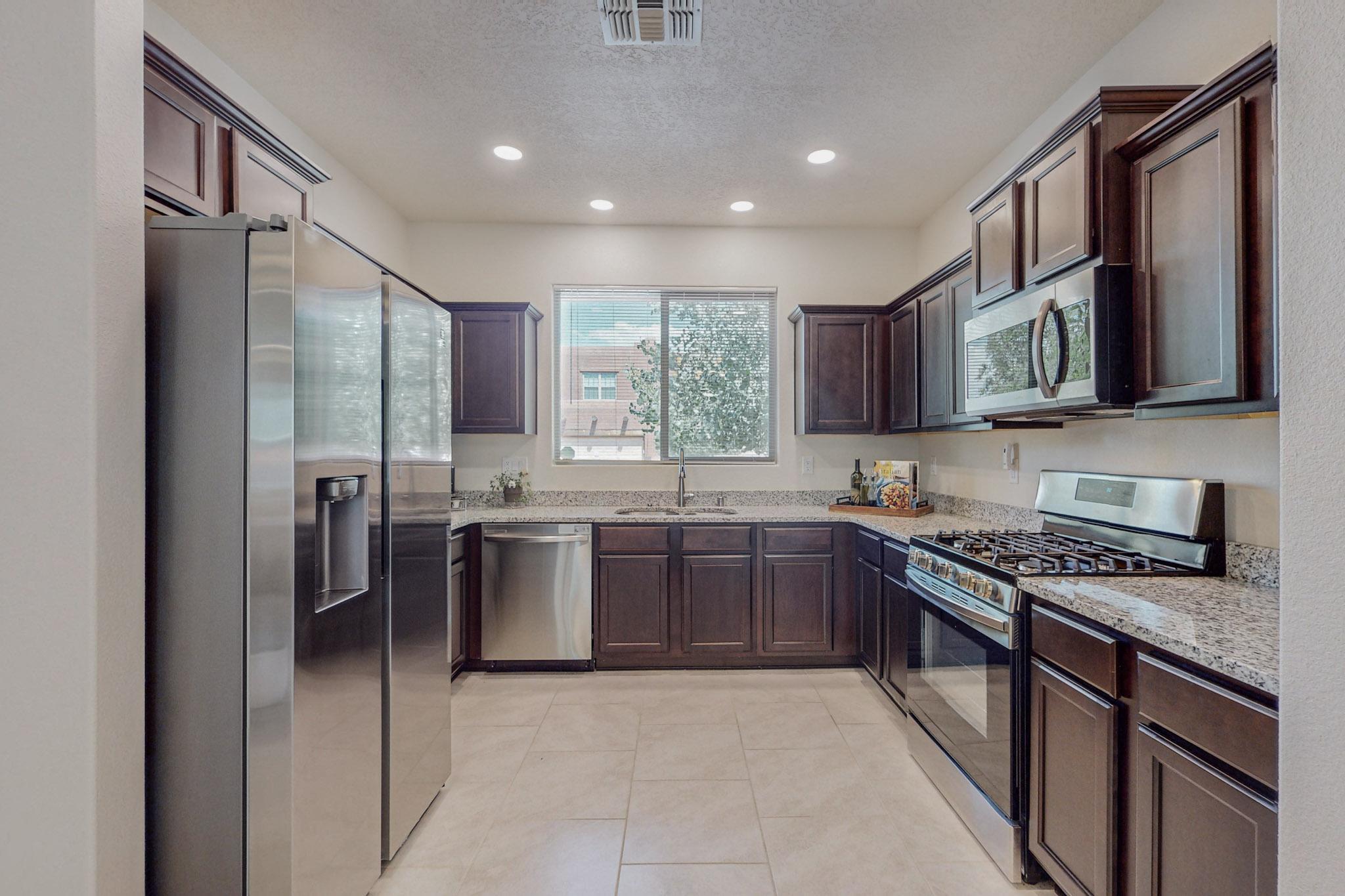 505 Whitten Trail SW