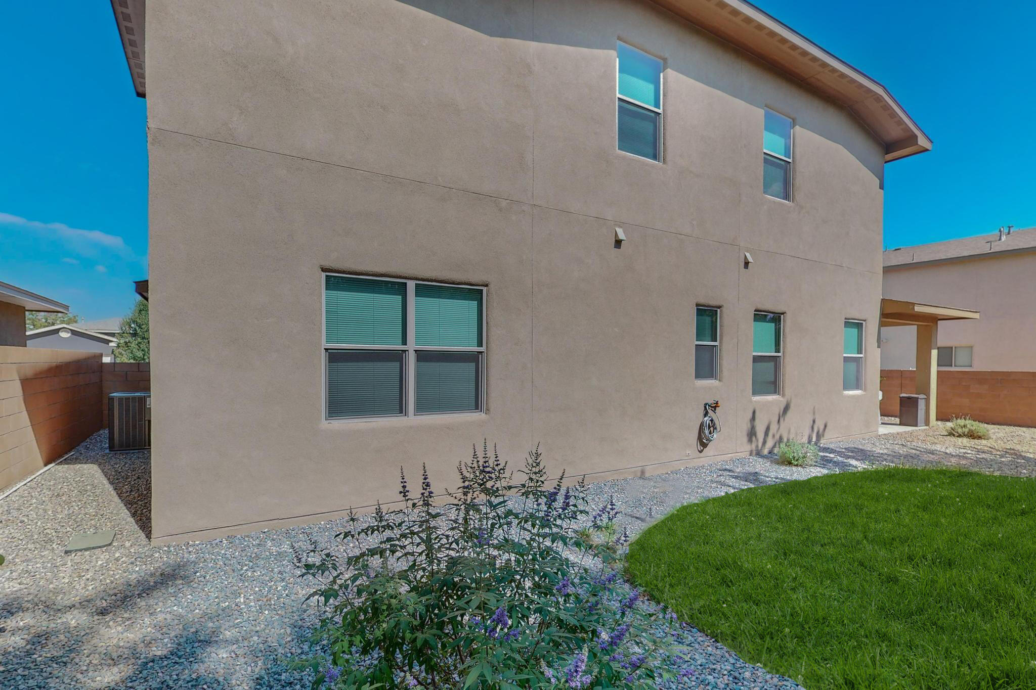 505 Whitten Trail SW