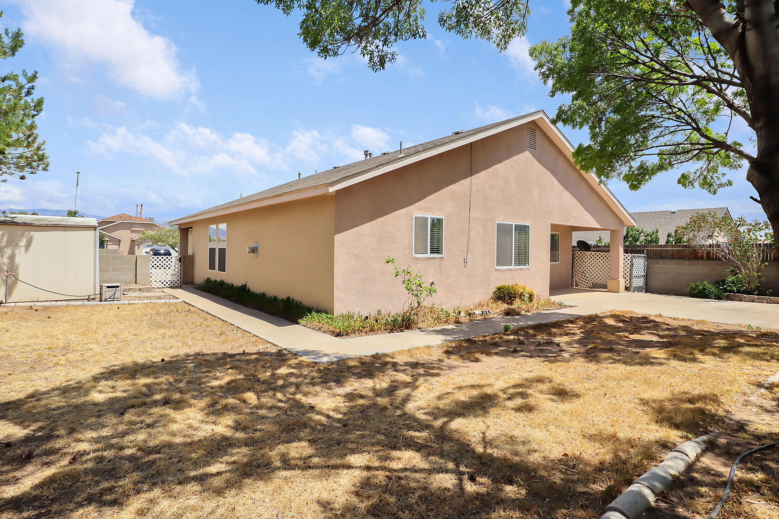 10523 Salome Drive NW