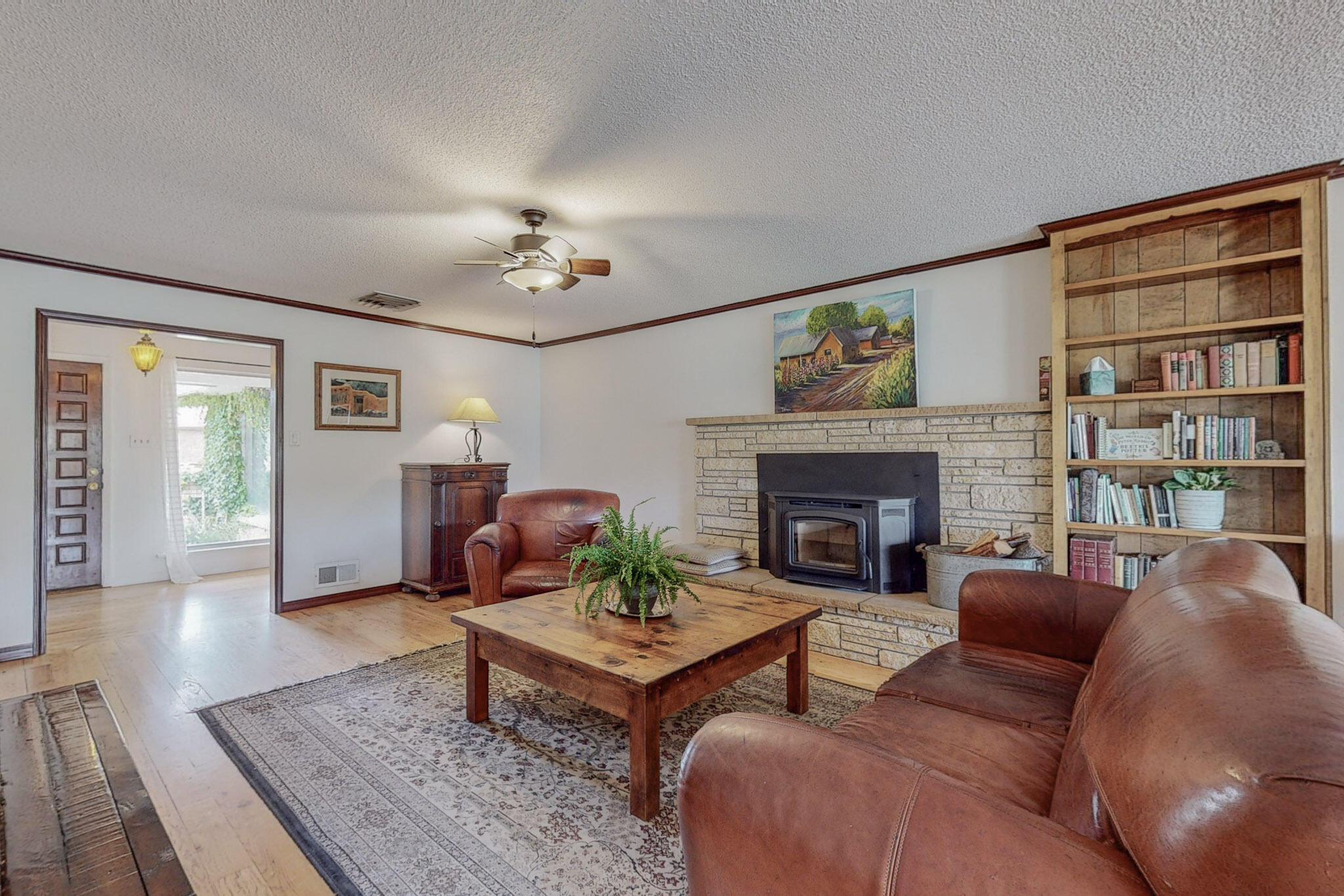 2425 Cutler Avenue NE