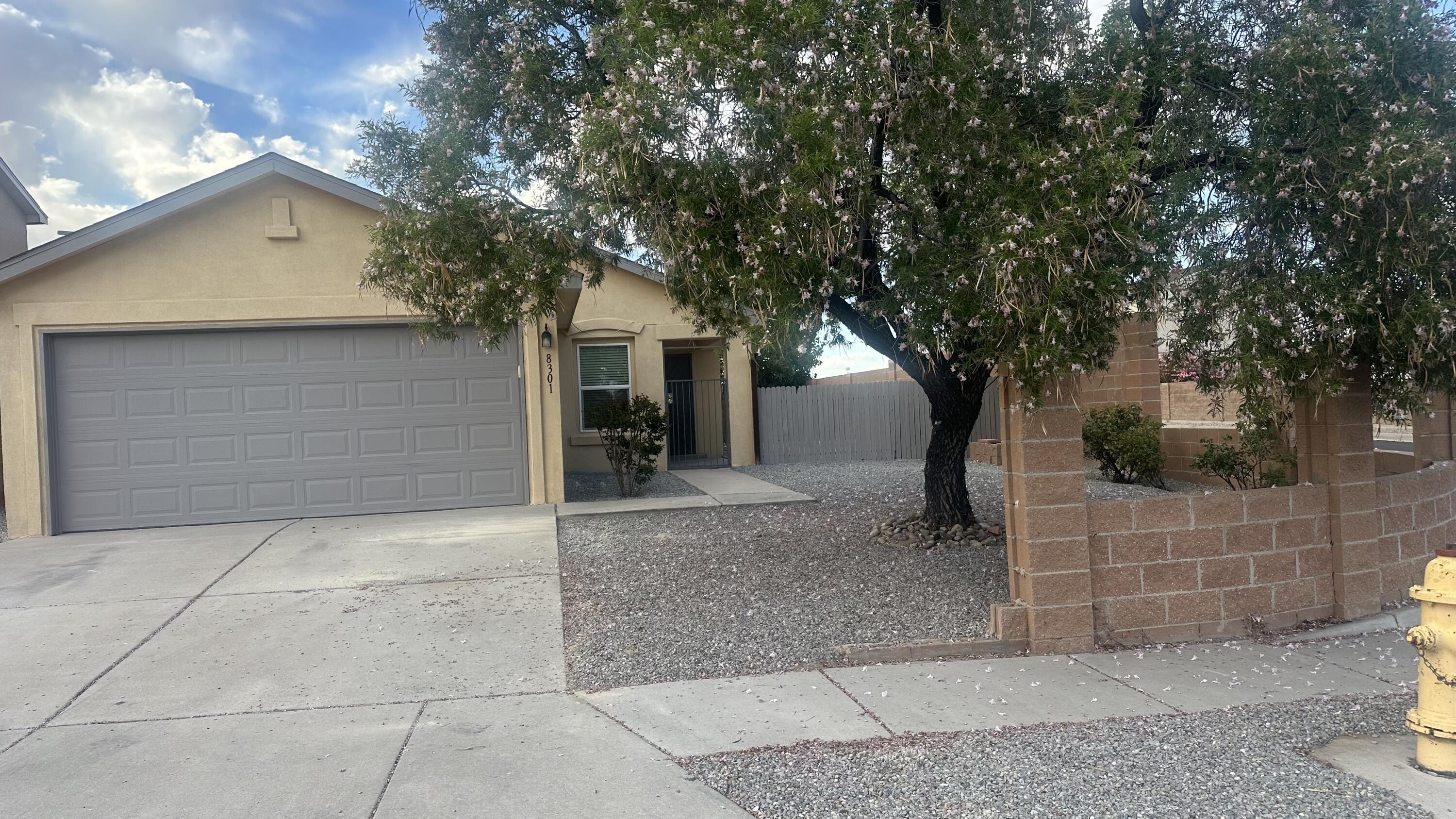 8301 Tangerine Place NW