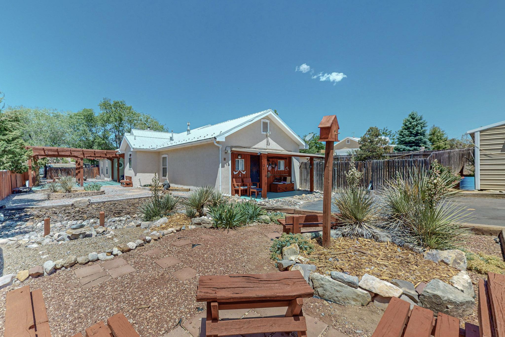 1 Glen Lane