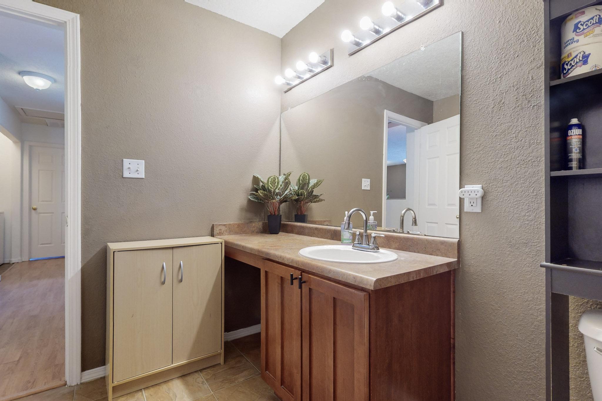 10711 Gentry Lane SW