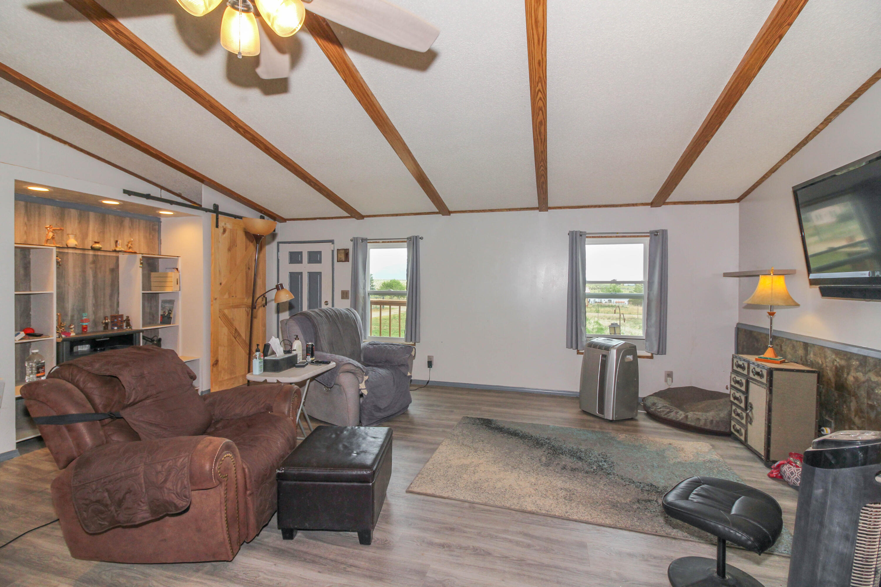 42 El Prado Drive