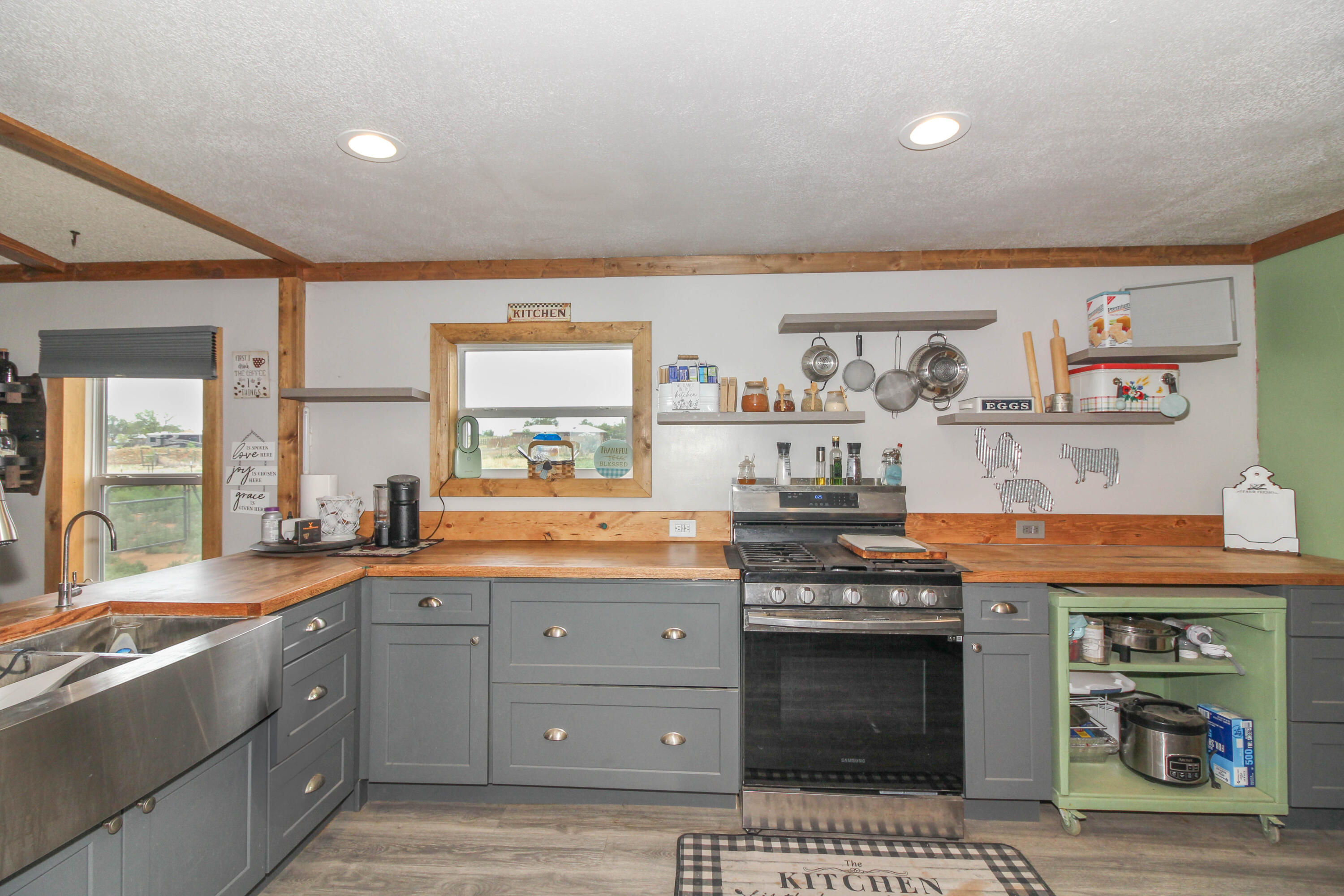 42 El Prado Drive