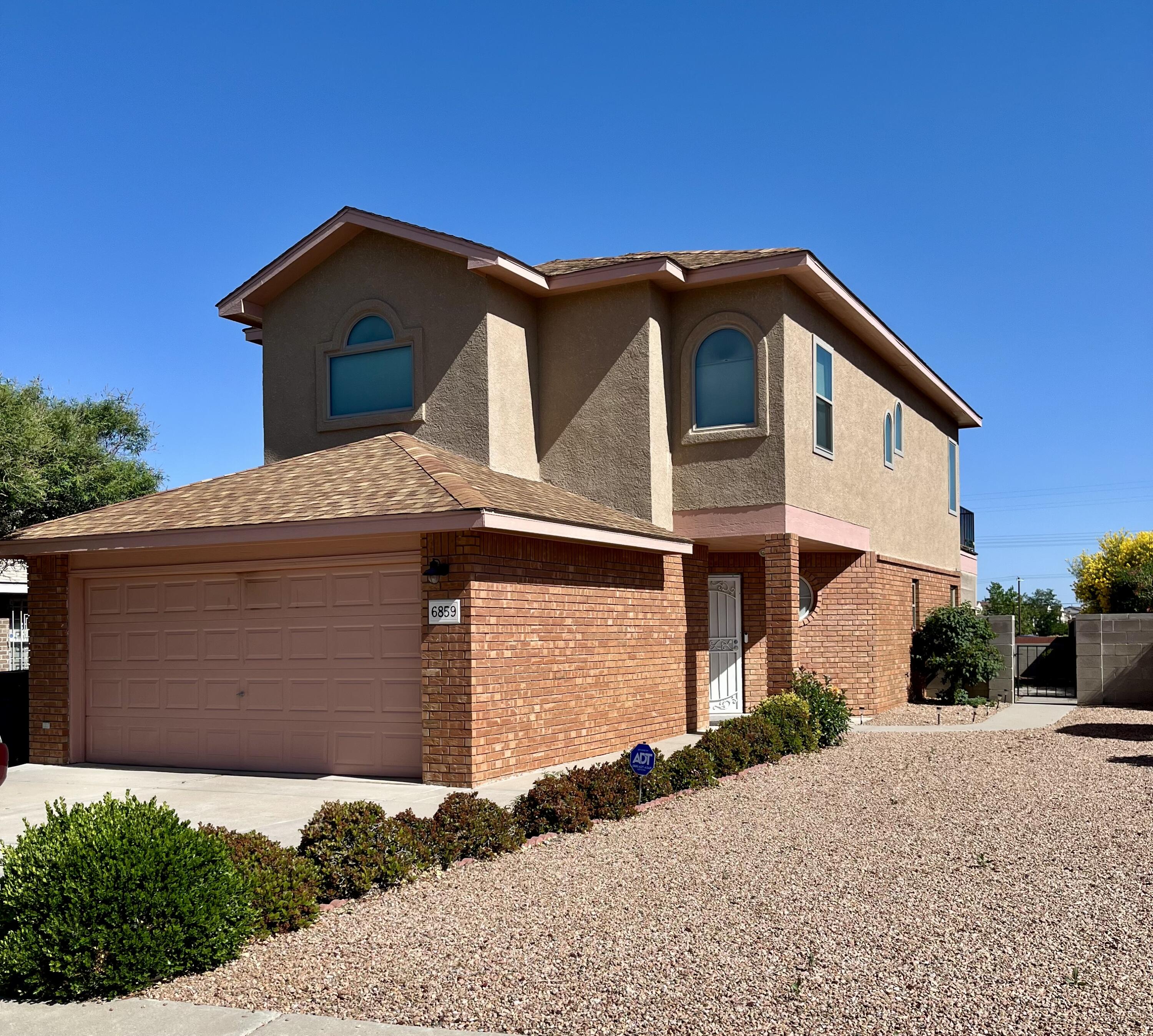 6859 Forest Hills Drive NE