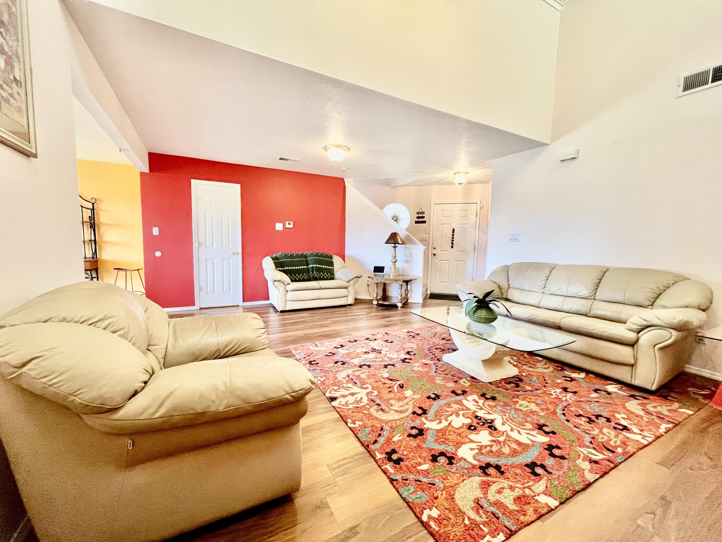 6859 Forest Hills Drive NE