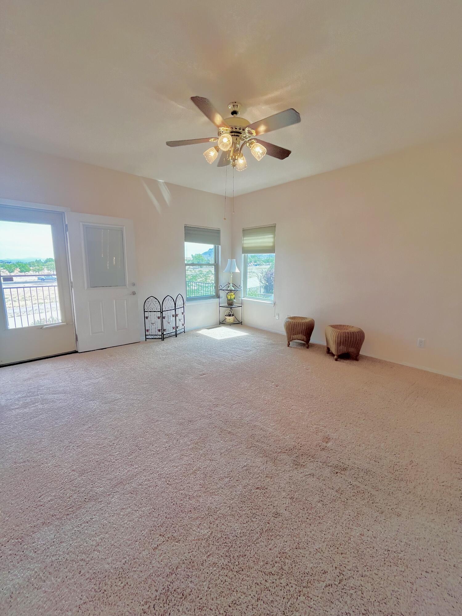 6859 Forest Hills Drive NE