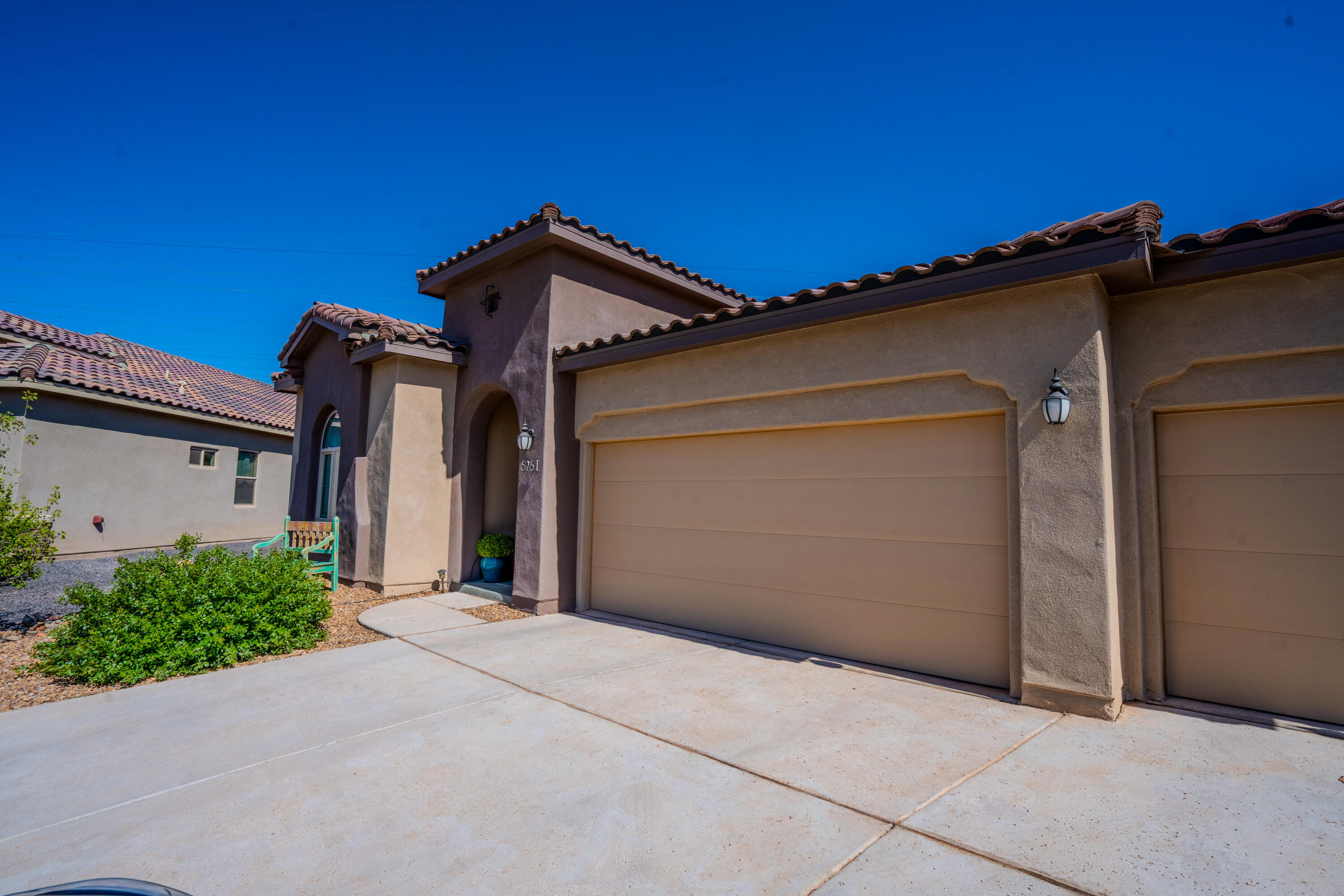 6961 Cleary Loop NE