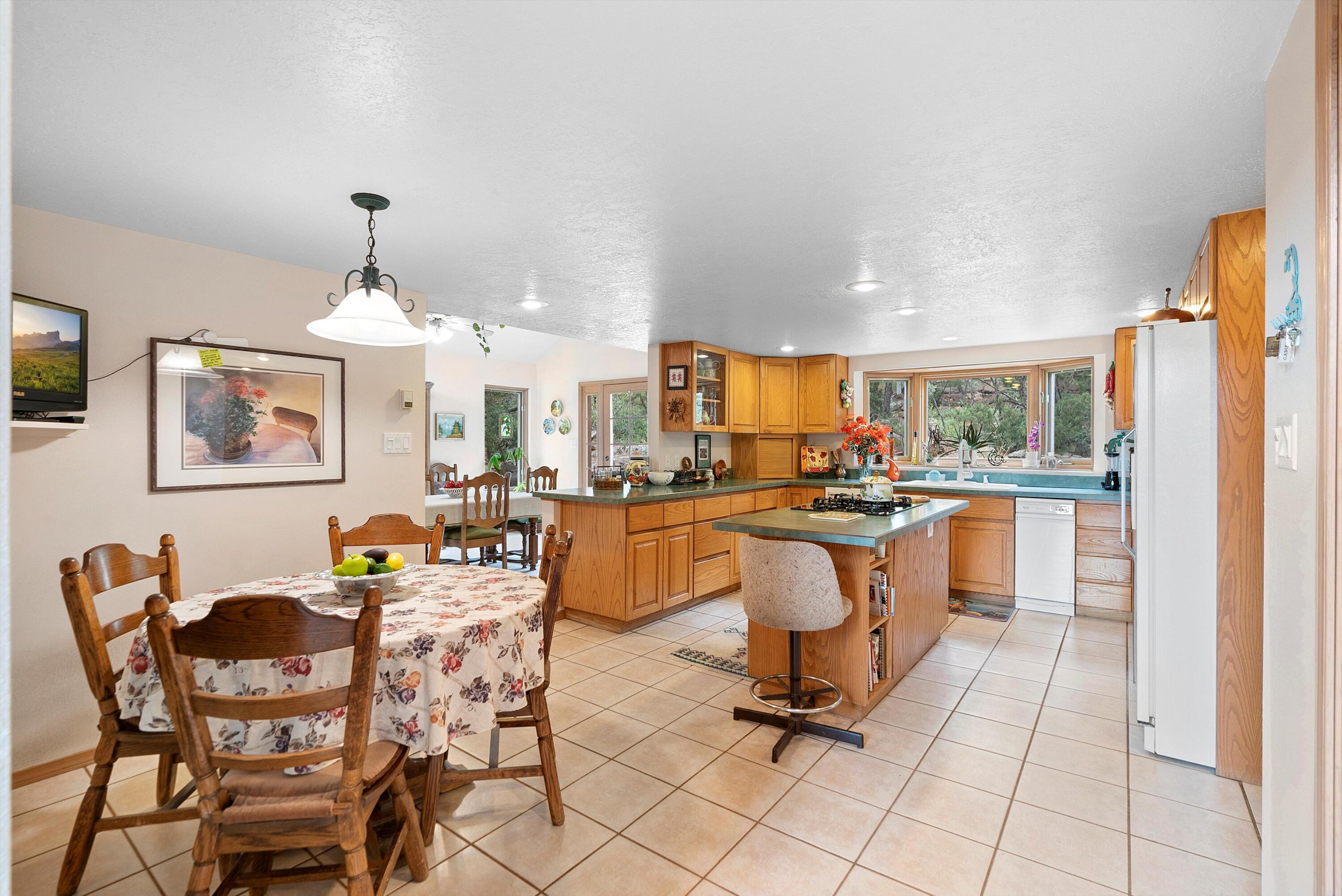 79 Lagarto Road
