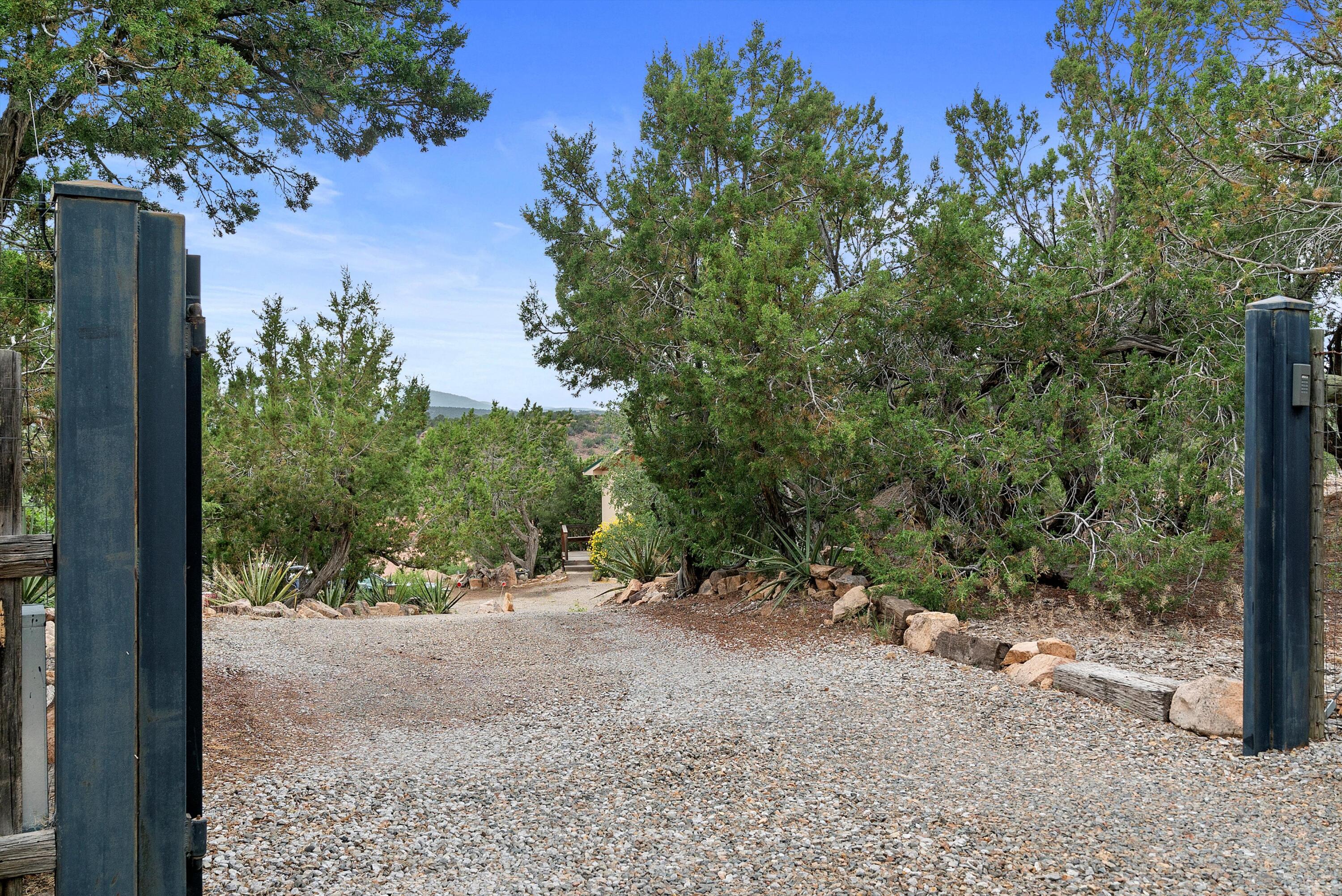 79 Lagarto Road