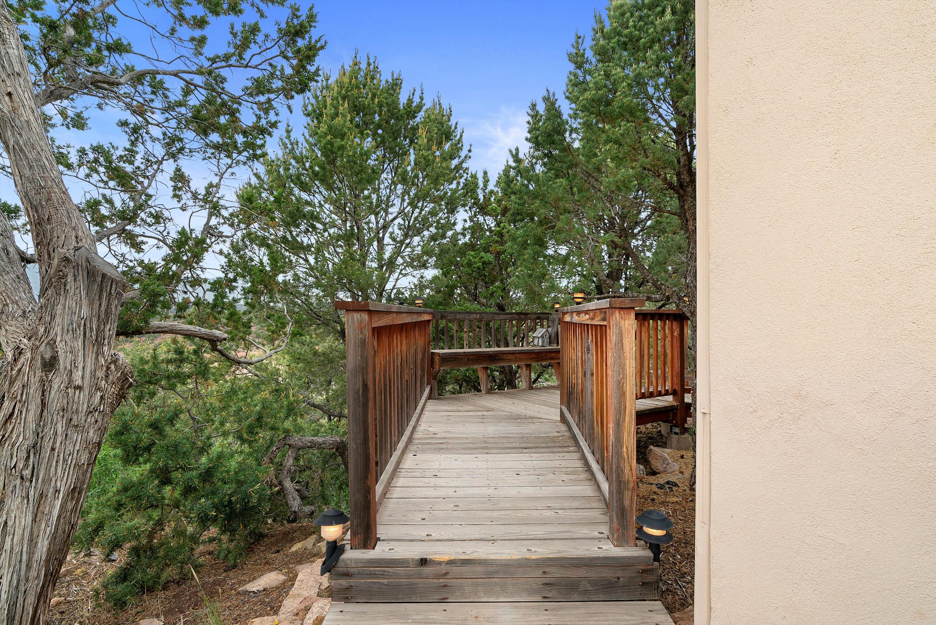 79 Lagarto Road