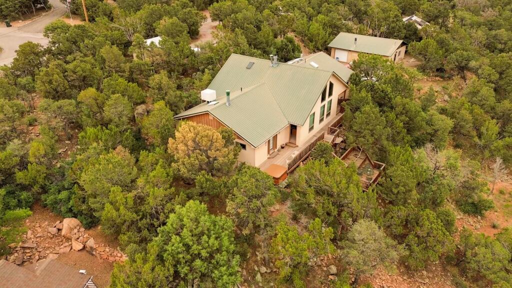 79 Lagarto Road