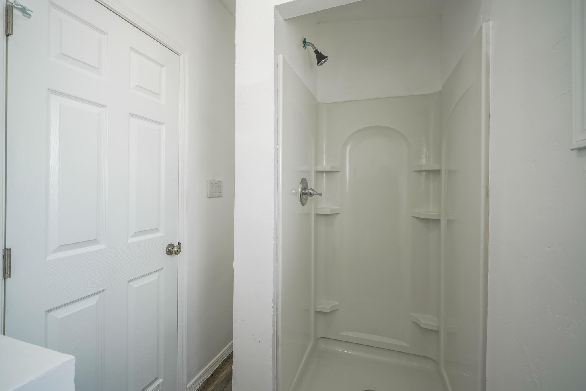 214 Sommerset Drive SE