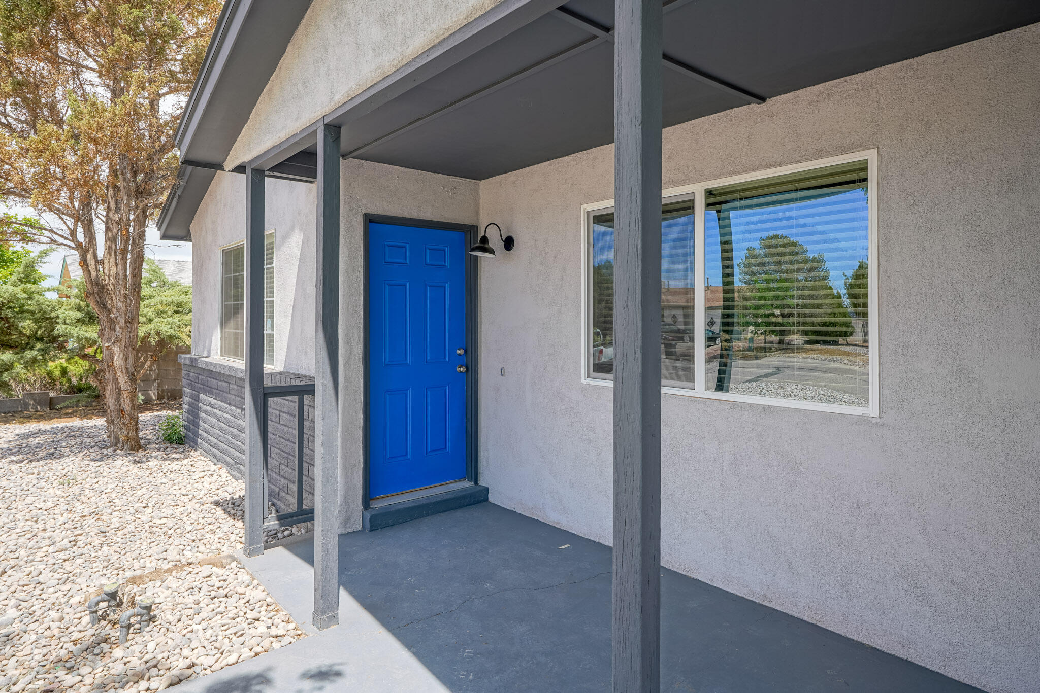 214 Sommerset Drive SE