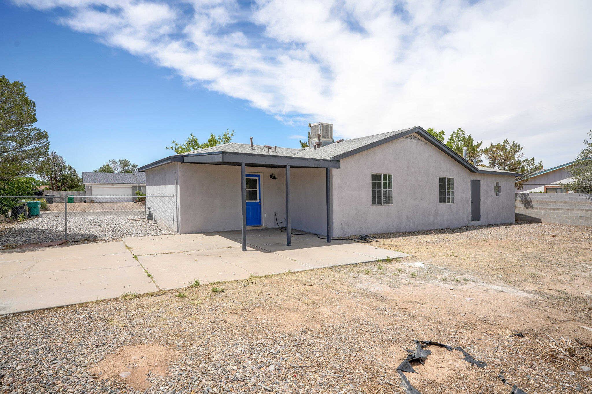 214 Sommerset Drive SE