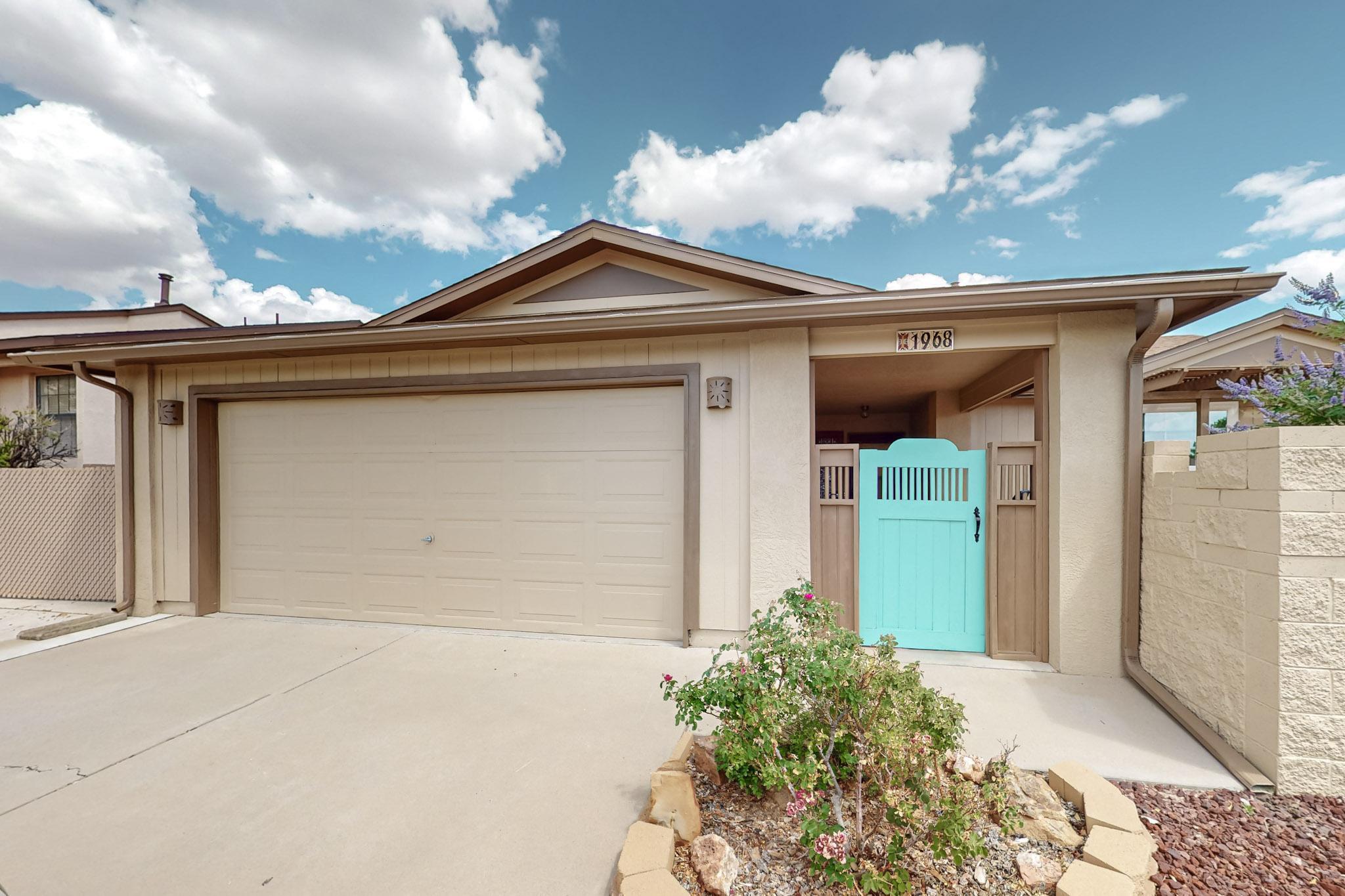 1968 Roanoke Drive NE
