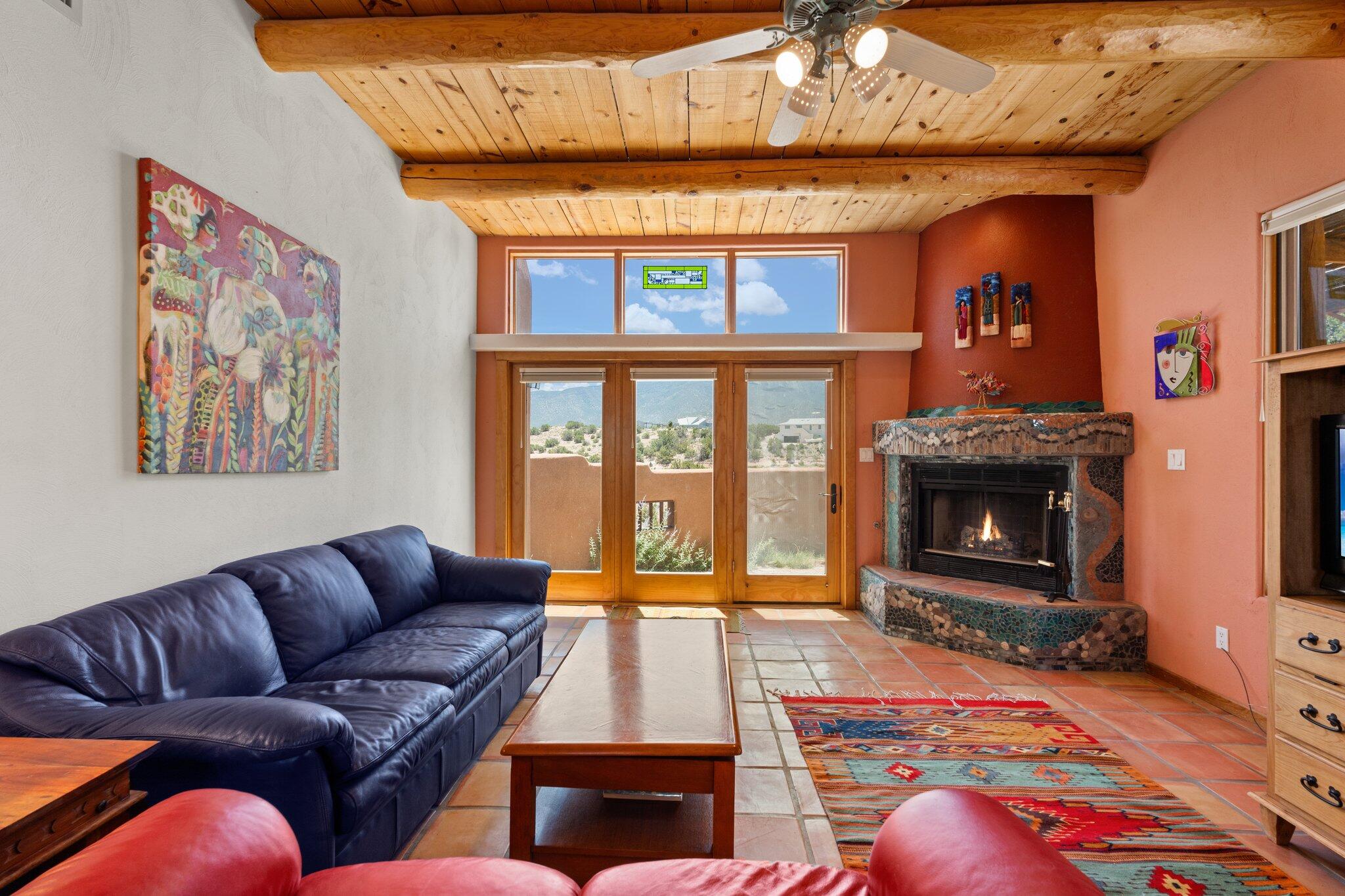 6 Las Huertas Road