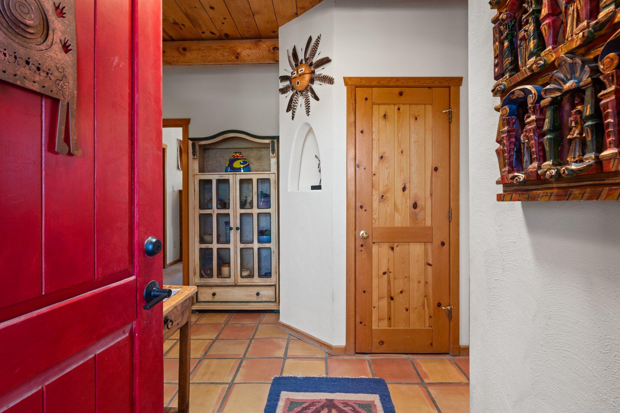6 Las Huertas Road