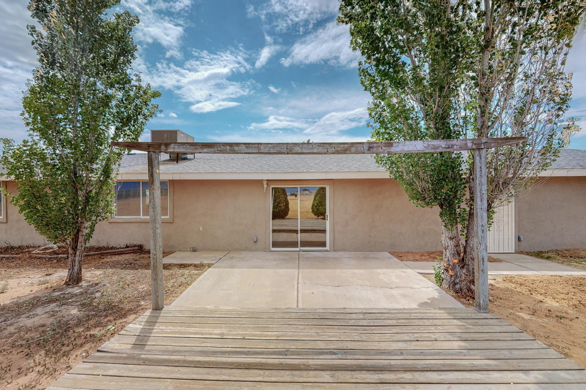 2 Senorita Court