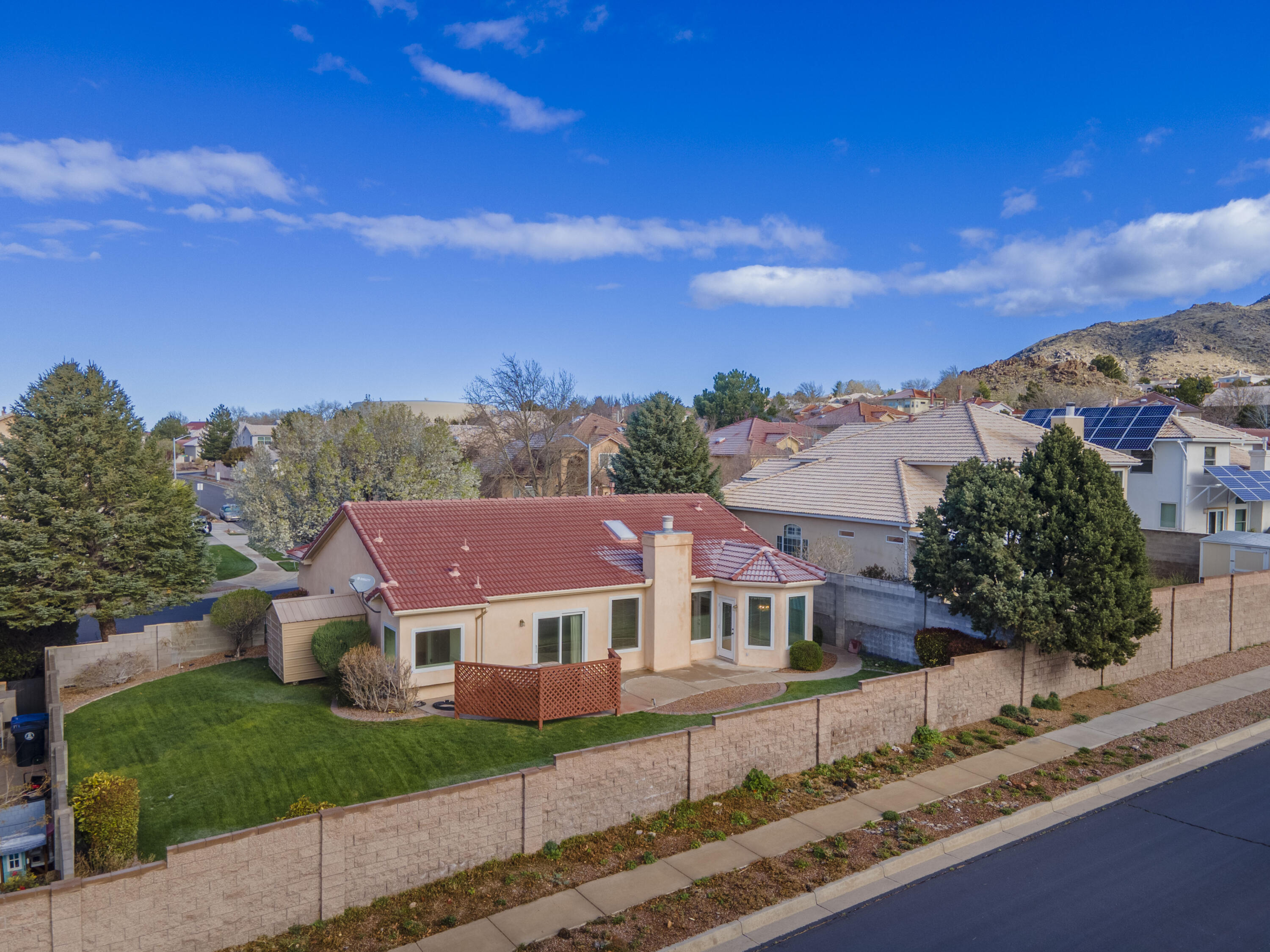 1426 Canyon Hills Drive NE