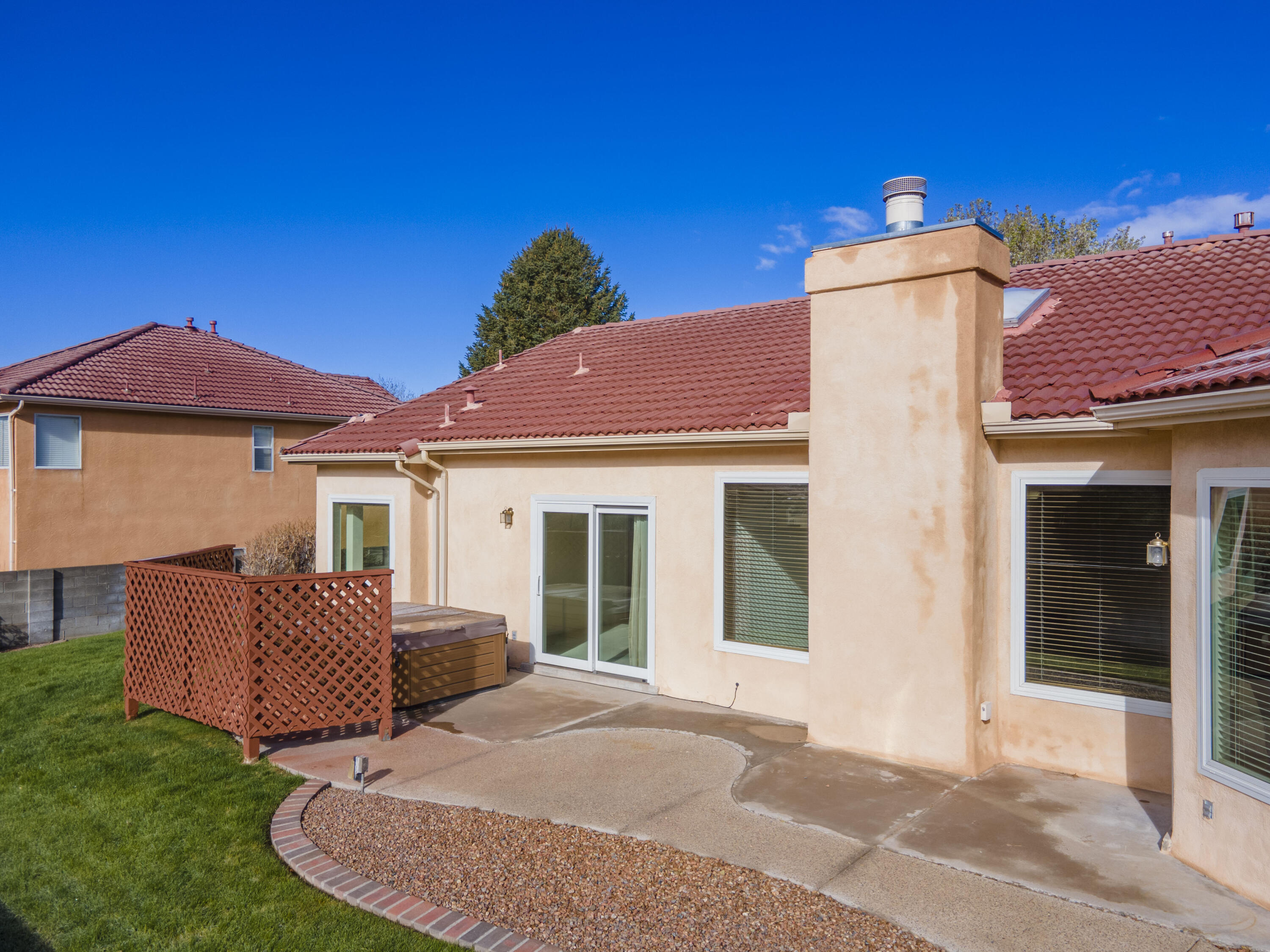 1426 Canyon Hills Drive NE