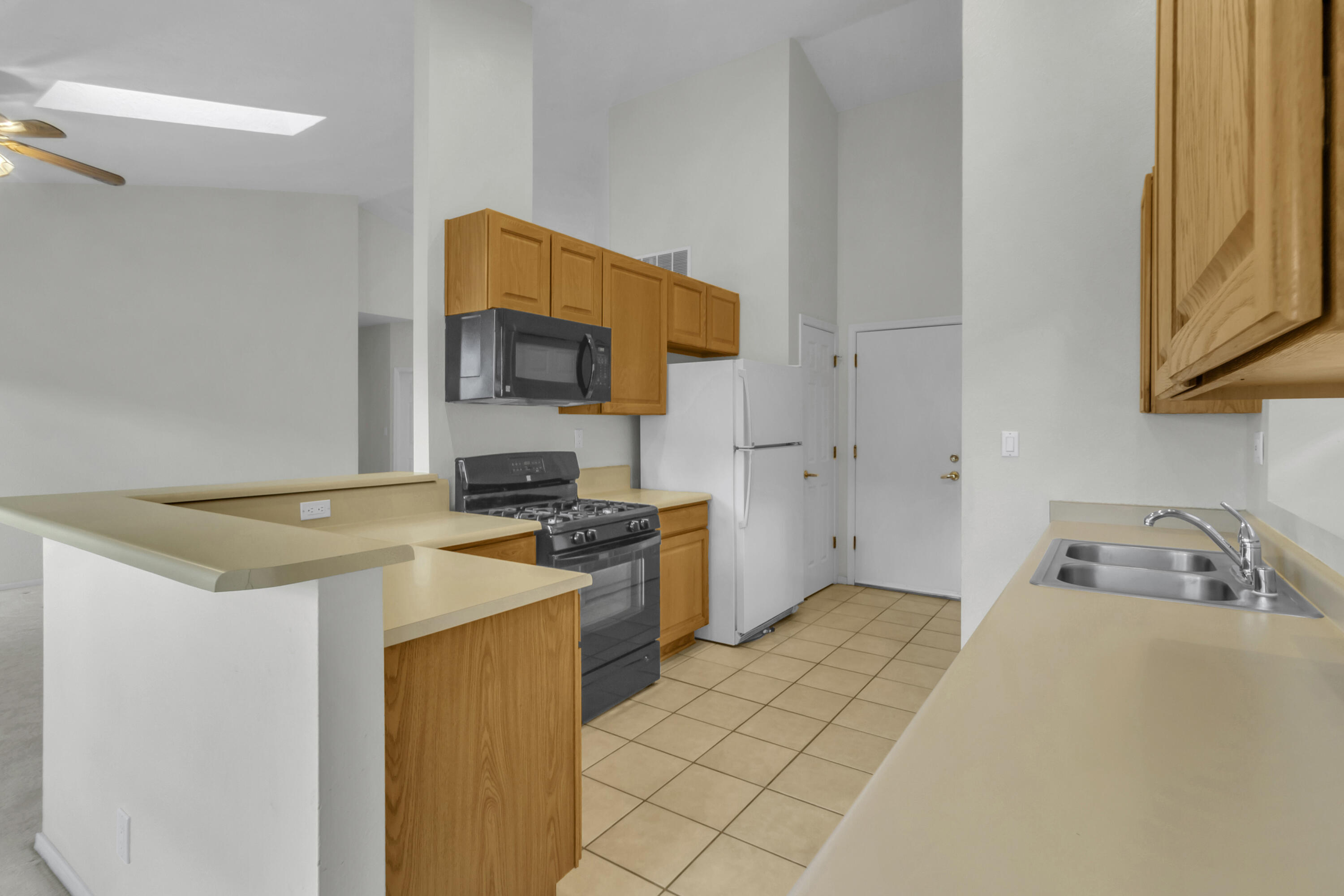 1426 Canyon Hills Drive NE