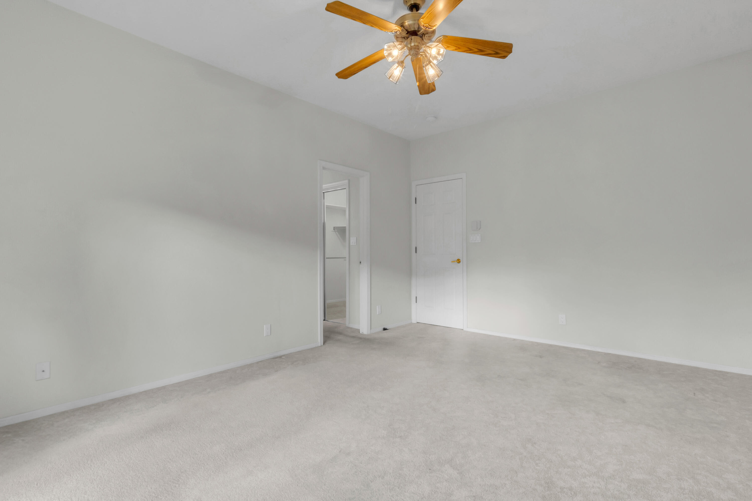 1426 Canyon Hills Drive NE