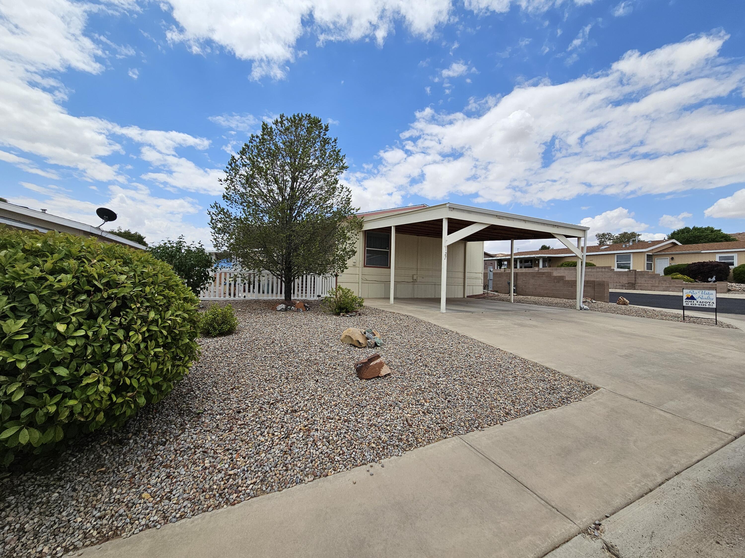 127 Sunrise Bluffs Drive