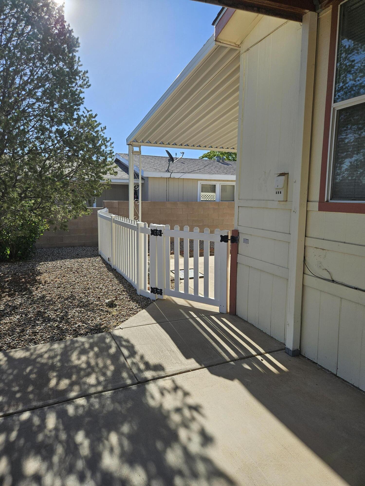127 Sunrise Bluffs Drive